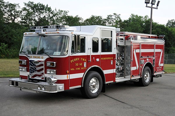 2012 Pierce saber fire engine pumper - new apparatus sales in PA - driver front