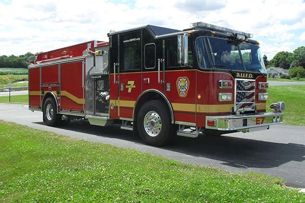 Pierce Saber fire engine pumper tanker - new fire apparatus sales in PA - passenger front