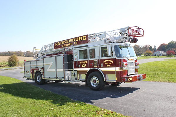 Pierce Arrow XT heavy duty aerial ladder fire truck - new aerial ladder fire truck sales in PA - passenger front