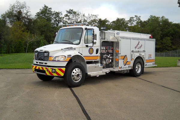 Pierce Freightliner fire engine - new commercial pumper sales in PA - driver front