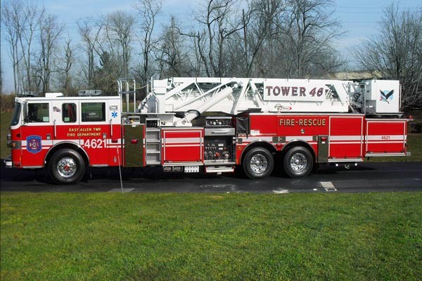 Pierce Arrow XT midmount platform fire truck - new mid-mount aerial sales in PA - driver side