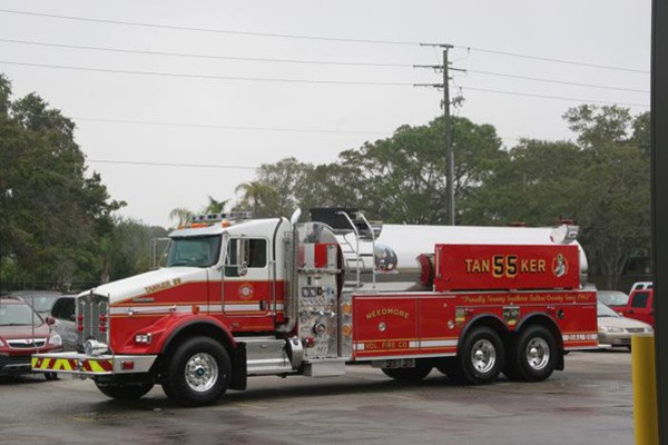 Pierce Kenworth fire tanker - new commercial fire tanker sales in PA - driver front