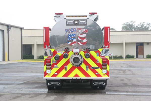 Pierce Kenworth fire tanker - new commercial fire tanker sales in PA - rear