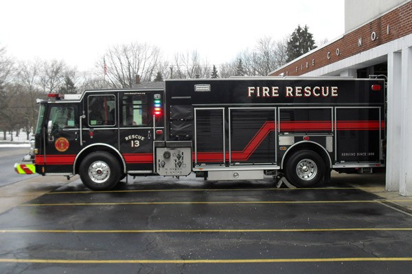 Pierce Dash fire engine pumper - new fire apparatus sales in Pennsylvania - driver side