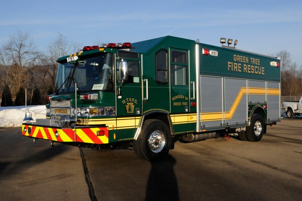 Pierce Quantum rescue fire apparatus - new fire rescue truck sales in PA - driver front