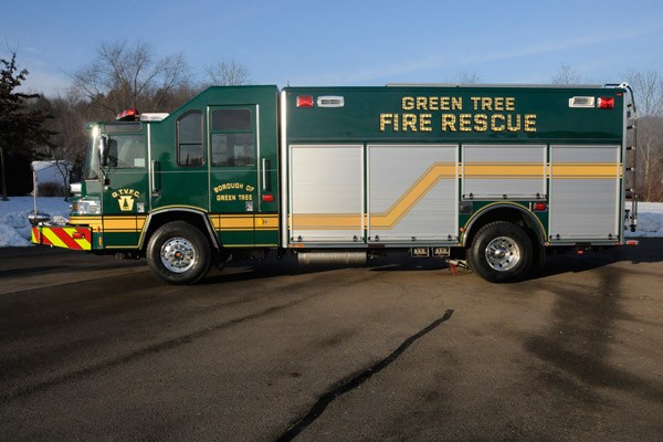 Pierce Quantum rescue fire apparatus - new fire rescue truck sales in PA - driver side