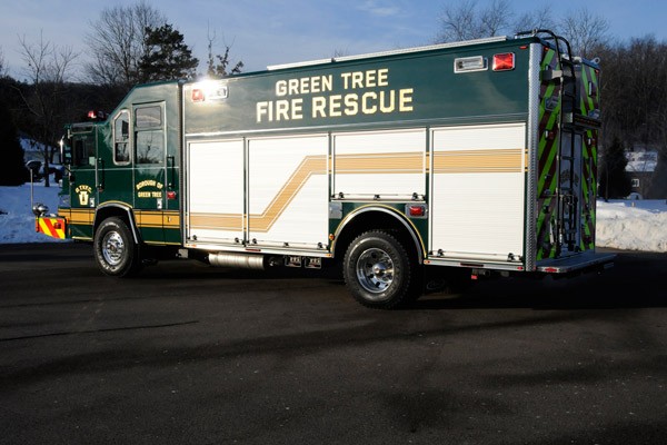 Pierce Quantum rescue fire apparatus - new fire rescue truck sales in PA - driver rear