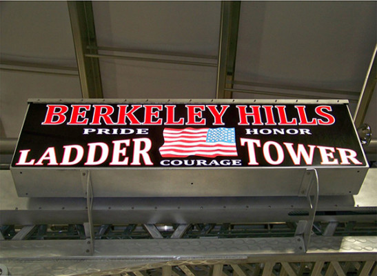 24972_BerkeleyHills_048