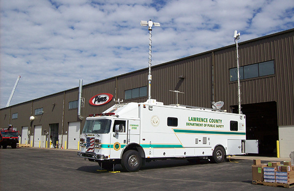 new 2006 Pierce Lance heavy duty walk-in rescue - fire rescue truck - driver front