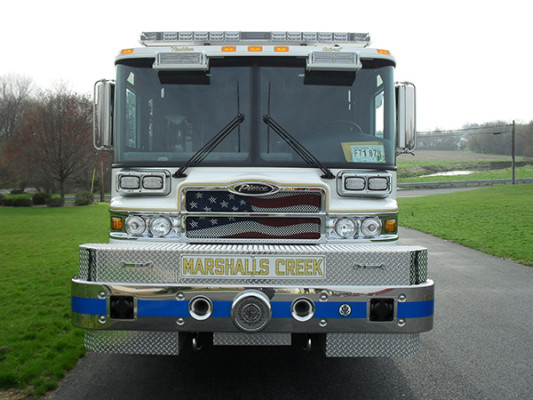 Pierce Quantum Pumper - Fire Engine - Front