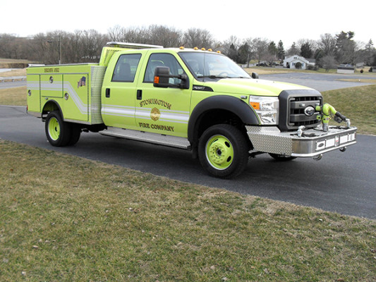 Pierce Ford Wildland Patrol Unit - Fire Brush Truck - Passenger Front Side