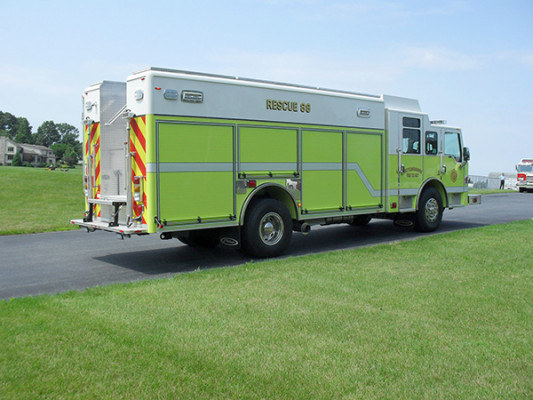 Pierce Impel Heavy Duty Rescue Truck - Non-Walk-In Rescue - Passenger Rear