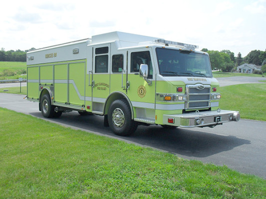 Pierce Impel Heavy Duty Rescue Truck - Non-Walk-In Rescue - Passenger Front