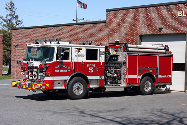 Blue Rock Fire Rescue - Engine 905 - Pierce Arrow XT Pumper Truck - At The Station