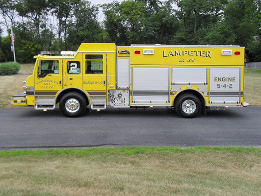 Lampeter FC - Pierce Impel PUC Pumper - Fire Engine - Driver Side