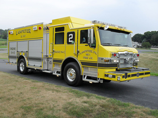 Lampeter FC - Pierce Impel PUC Pumper - Fire Engine - Passenger Front