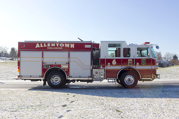 Allentown FD - Pierce Arrow XT PUC Pumper - Fire Engine - passenger side