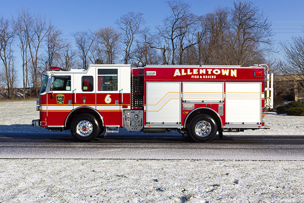 Allentown FD - Pierce Arrow XT PUC Pumper - Fire Engine - driver side