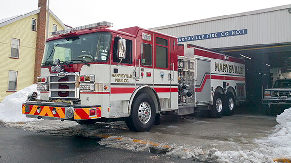 Marysville FC - Pierce Enforcer Tanker Pumper - Fire Engine - driver front