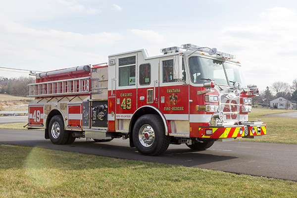 Swatara Twp - Pierce Arrow XT Pumper - Fire Engine - passenger front