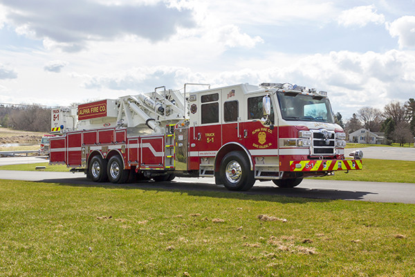 Fire Truck - 2016 Pierce Velocity Mid-Mount Aerial Platform - Alpha Fire Company - passenger front