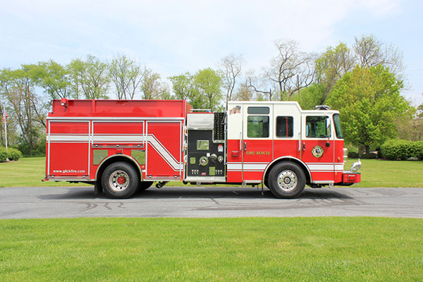 2014 Pierce Saber FR pumper - traditional fire engine - passenger side