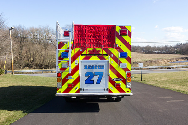 2015 Pierce Enforcer PUC pumper - fire engine - rear