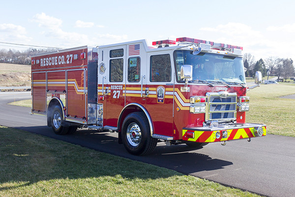 2015 Pierce Enforcer PUC pumper - fire engine - passenger front