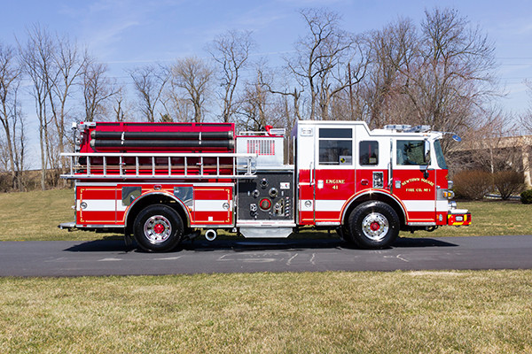 2016 Pierce Arrow XT pumper - fire engine - passenger side