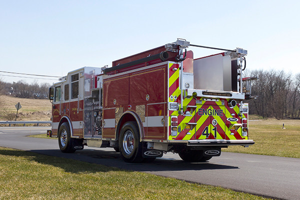 2016 Pierce Arrow XT pumper - fire engine - driver rear