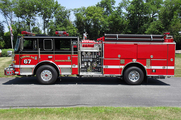 24348 Pierce Arrow XT pumper - Rohrerstown FC - driver side