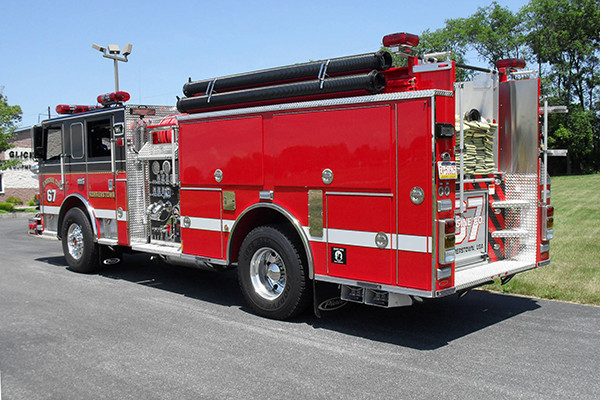 24348 Pierce Arrow XT pumper - Rohrerstown FC - driver rear