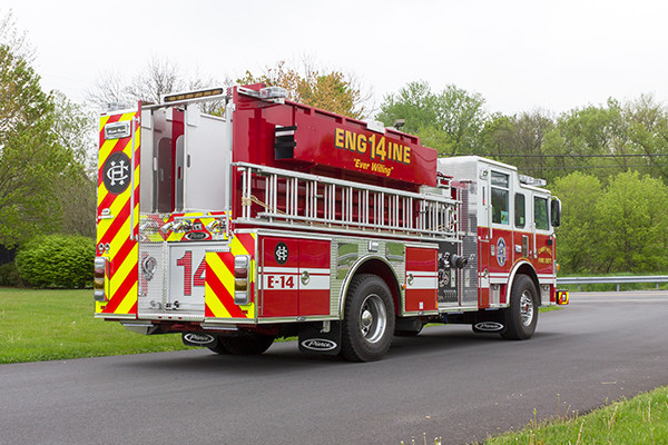 2016 Pierce Arrow XT custom pumper - fire engine - passenger rear