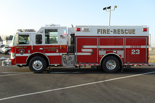 2010 Pierce Contender - PUC pumper fire engine - driver side