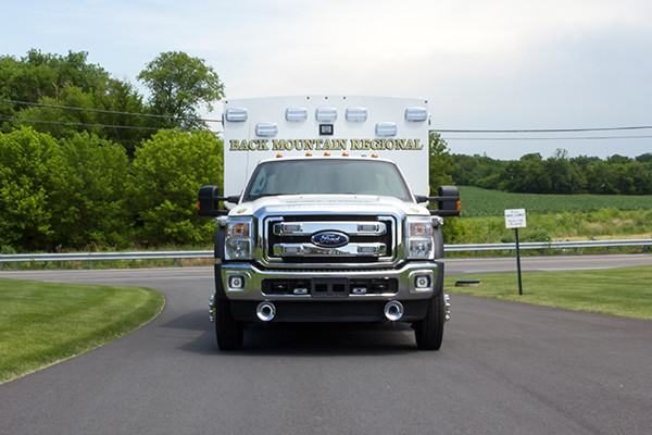 2015 Braun Liberty Type I ambulance - Ford F-450 4x4 - front