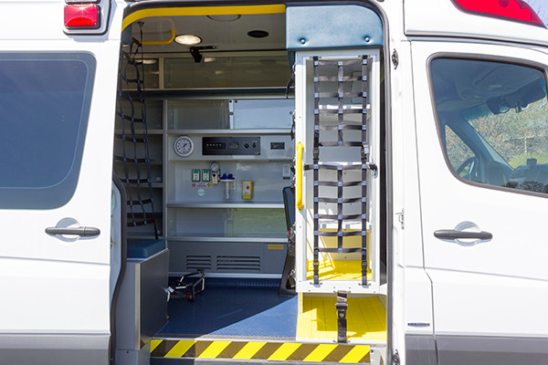 2016 Demers Type II ambulance - Mercedes Sprinter - interior side