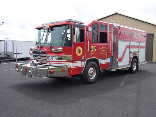 2009 Pierce Quantum - PUC rescue pumper - fire engine - driver front