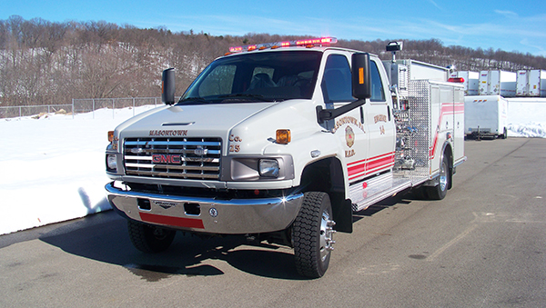 Pierce mini-pumper - commercial mini pumper fire engine - driver front grill view