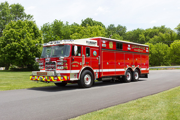 new 2016 Pierce Arrow XT walk-in heavy rescue - fire rescue truck - driver front