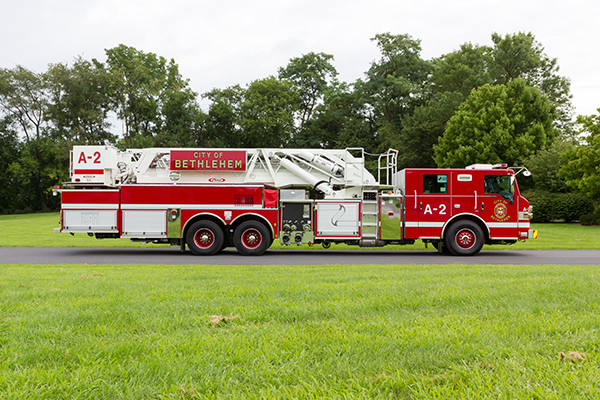 2016 Pierce Velocity mid-mount - 95' aerial platform fire truck - passenger side