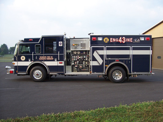 Pierce Arrow XT - new pumper fire engine - driver side