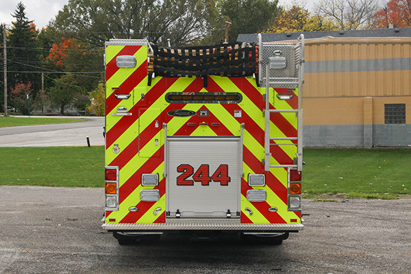 2016 Pierce Enforcer - PUC rescue pumper fire engine - rear