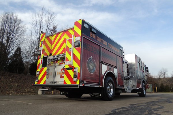 2017 Pierce Quantum pumper - fire engine sales and service - passenger rear