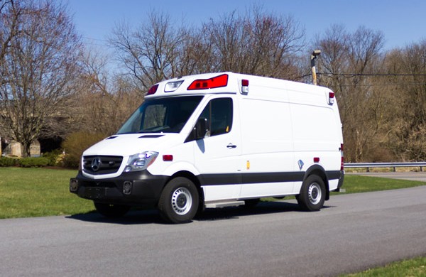 2017 Demers Mirage LT2E type II ambulance - driver front