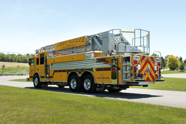 Pierce-Arrow-XT-105'-heavy-duty-aerial-ladder-30168-West-Grove-FC-047 ...