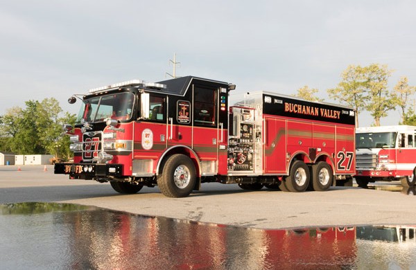 new rescue pumper in PA - 2017 Pierce Arrow XT fire rescue engine - driver front