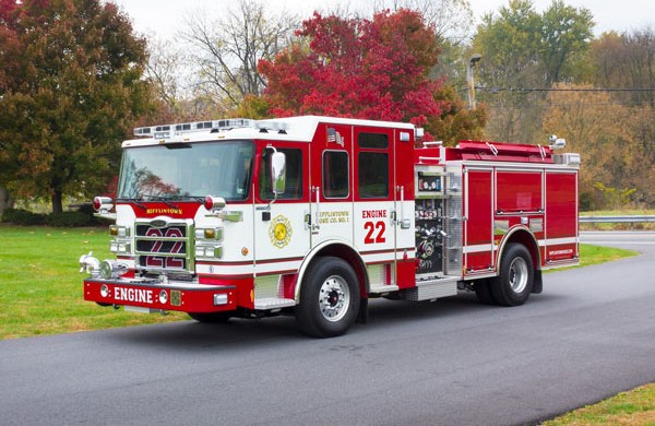 2014 Pierce Enforcer pumper - driver front