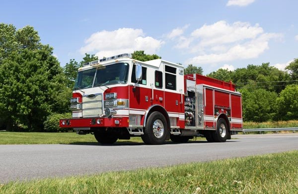 driver front view of Pierce Arrow XT pumper