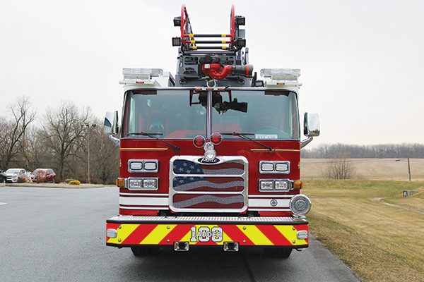 ABINGTON FIRE COMPANY 2019 Pierce® Arrow XT™ Heavy Duty 107’ Ascendant Quint Ladder