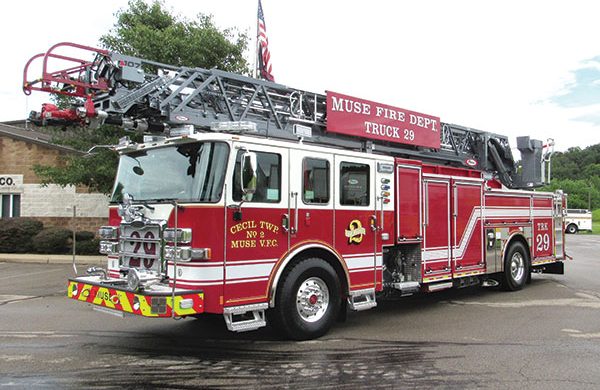 CECIL TOWNSHIP VOLUNTEER FIRE CO. Pierce Enforcer Quint PUC 107' Ascendant Ladder